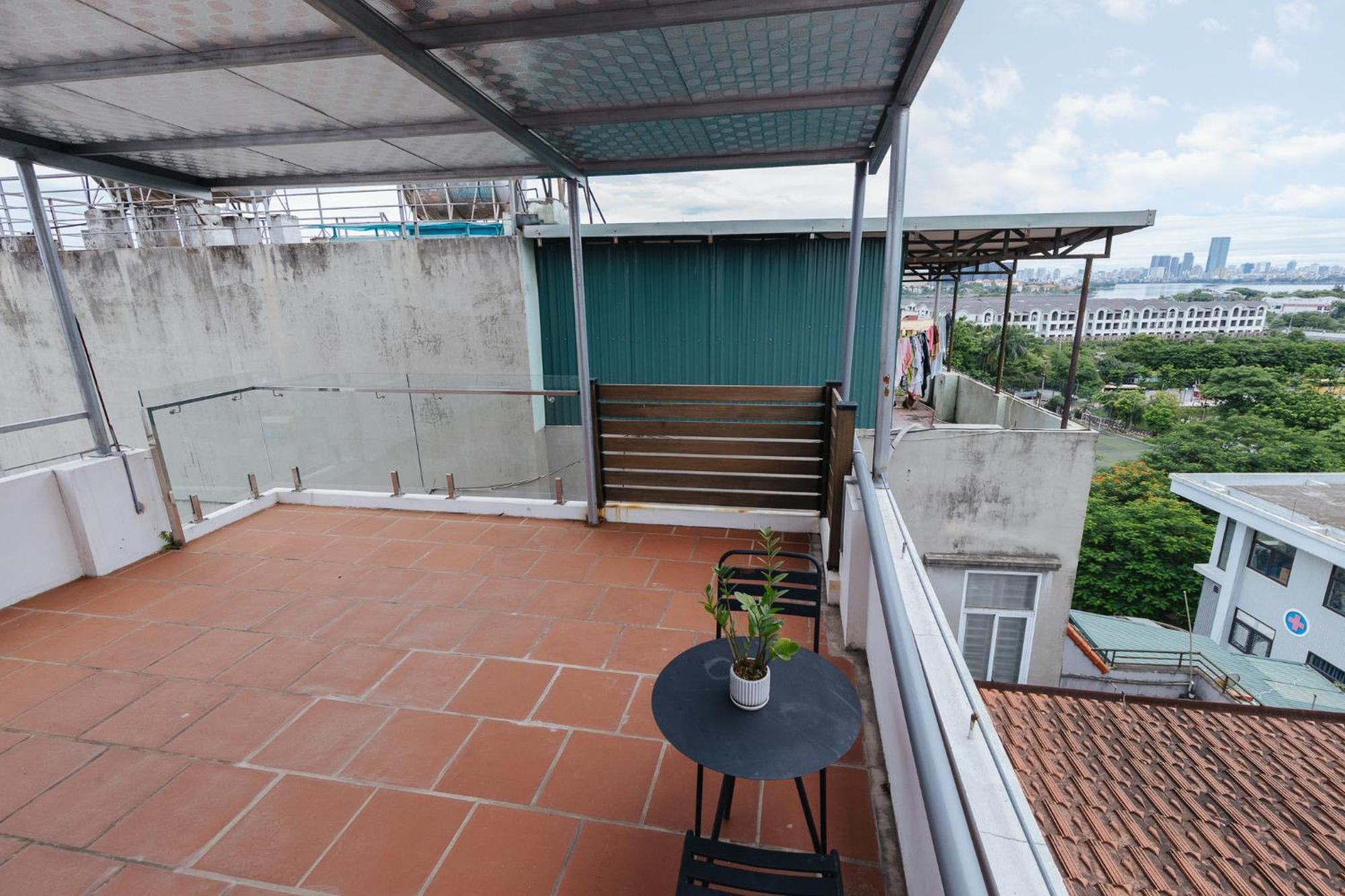 Luck Apart 8 - Hanoi Westlake Balcony Studio — Photos 2