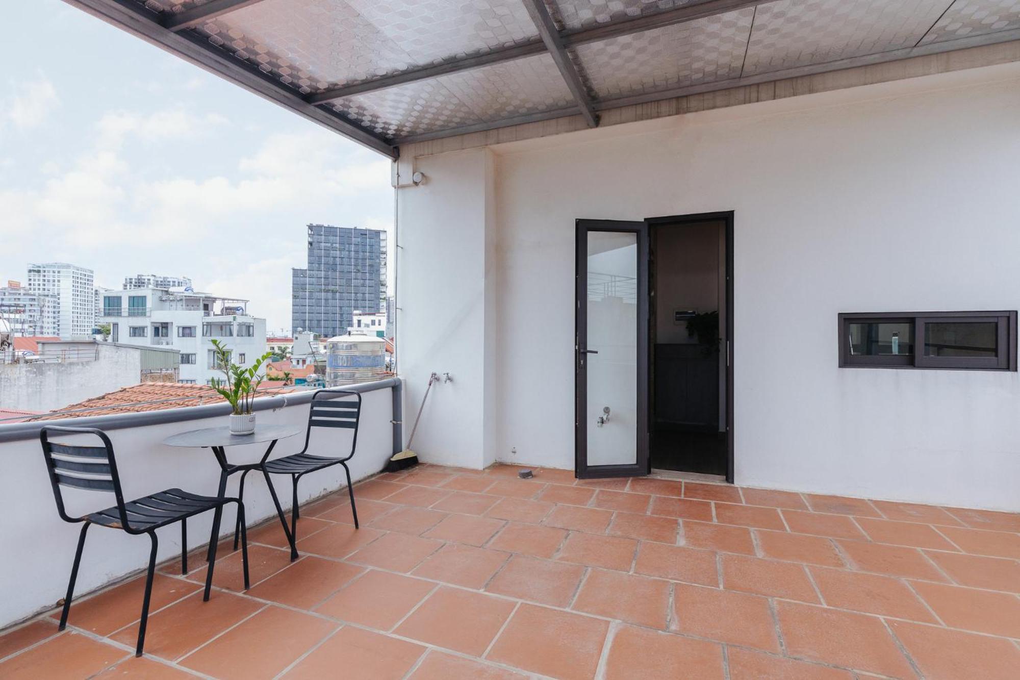 Luck Apart 8 - Hanoi Westlake Balcony Studio — Photos 1